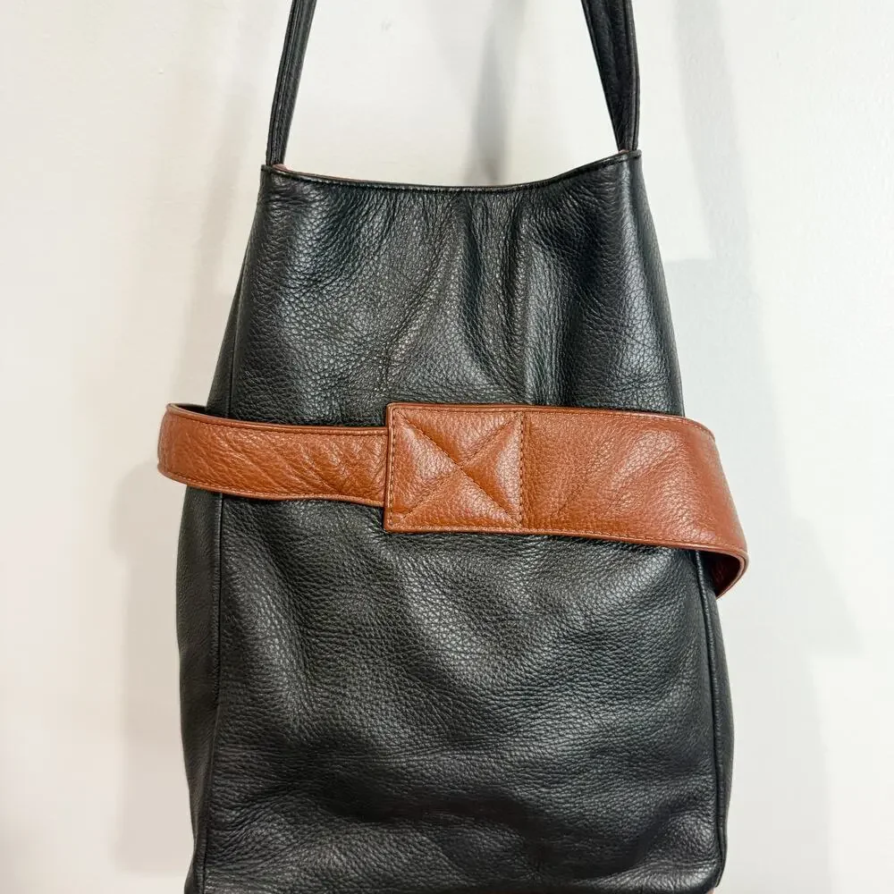 J.P. Ourse Madison Avenue Leather Bucket Bag Black Tan Shoulder Purse EUC